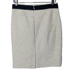 Brooks Brothers  Women’s Embroidered / Textured Pencil Skirt Size 8 Photo 5