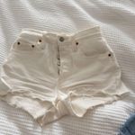 Levi’s 501 White Denim Shorts Photo 0