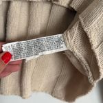 Forever 21 MOVING SALE  Cream Knit V-Neck Cropped Sweater Photo 6