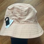 H&M NWT- bucket hat Photo 1