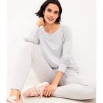 Lou & grey ✨ Signaturesoft Sweatshirt✨ Photo 1