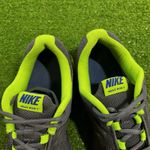 Nike  Reax Run 7 Men's 7 US Gray Neon Green Running Shoes  EUC Womens 8.5 Photo 6