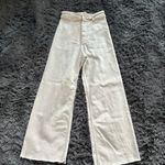 ZARA  White High-Rise Jeans Photo 0