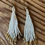 Hand Beaded White & Gold Earrings Photo 0
