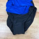 Aqua Green  Women's Blue and Black One Piece Swimsuit - Size Medium - NWT Photo 4
