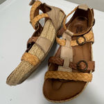 Earth Brand Earth Shoe Esteem Leather Sandals Tan Size 9 Photo 0