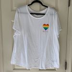 Old Navy  white love wins PRIDE T-shirt size XXL Photo 0