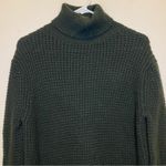 Jenni Kayne  Wool Blend Waffle Knit Turtleneck Sweater in Dark Green Sz Small Photo 1