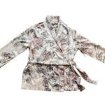 Victoria's Secret NWT  Tie-Closure Kimono Robe - Satin Pink Floral, Size XS Photo 2