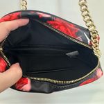 Victoria's Secret NWT Floral Red & Black Crossbody Bag Gold Chain Purse Photo 4