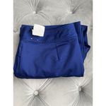 East 5th East 5 th Women’s Capri Trousers Sz 8 Secretly Slender Pants Photo 5