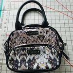 Nicole Miller 2 Bag Cosmetic Toiletry Set Black w Snake Skin NY8015 New W Tag Photo 5