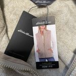 Eddie Bauer Ivory Fleece Vest NWT Size Large Photo 4