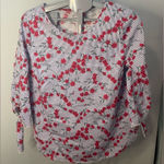 Floral Striped Women's Top size medium White Photo 0