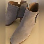 Lucky Brand  women beige suede Chelsea heel Noryn boots US 10 Photo 3