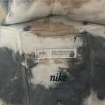 Nike (NWT) Women’s Oversized Tie Dye Pullover Hoodie in Slate Blue, Medium Photo 5