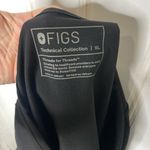 FIGS  Casma Three-Pocket Scrub Top Black Sz XL 588 Photo 2