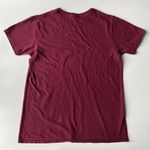 Harry Potter  Gryffindor Quidditch Short Sleeve Tee in Maroon Yellow Size S Photo 1