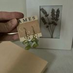 NWT Ames Green Blue Leaf Earrings Dangly White Neutral Bohemian Classic Chic Photo 6