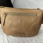 Lucky Brand  Womens Crossbody Stash Bag Purse Beige Leather Photo 4