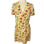 ❄️3/$20 J.CREW Yellow Mini Floral Wrap Dress, Size 8 Photo 2