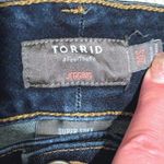 Torrid Jeans Plus Size 20 Short Petite Skinny Ripped Distressed Dark High Rise Photo 2