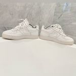 Nike  Air Force 1 ’07 One Triple White Low Size 8.5 Sneakers Shoe Photo 4