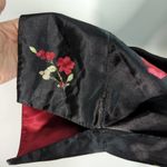 Jones New York V-Neckline loungewear Black Floral Satin S Photo 1