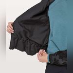 Lululemon Pack It Up Jacket Incognito Camo Multi Grey Black Size 6 Photo 4