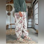 Forever Young NWT  Floral Joggers size small boutique brand sweats loveshackfancy Photo 1