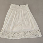 Alice + Olivia  White A-Line Skirt with Lace Detail Size 2 Photo 0