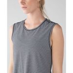 Lululemon Breeze By Tunic Mini Pop Stripe Black White Size 4 NWT Photo 2