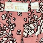 Belle By Kim Gravel Floral V Photo 8