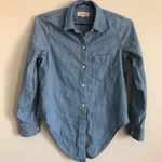 Madewell Denim Tie-Front Shirt in Hillford Wash. Size Small Photo 2