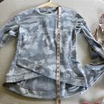Lululemon Close to Crossing Sweatshirt in Heritage Speckle Camo Grey Size 8 Photo 8