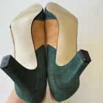 Vintage 1990s Apart Women's Sz 10 B Almond Toe Leather Suede Heels Emerald Gold Green Photo 3