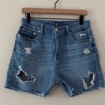 Gap Relaxed Denim Shorts 5” Medium Destroy Jean Shorts Distressed Blue Size 26 Photo 0