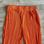 Showpo Beca Plisse Pants Flared Pleated Bright Orange Sz 4 Photo 3
