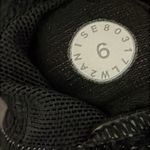 Lululemon Break Free Bra (Nulux) size 6 Photo 6