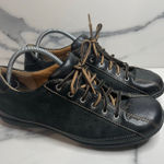 BORN Women's Black Leather Hawkeye Walking Sneaker Shoes Sz 10 Comfort Outdoors Photo 0