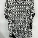 BON WORTH nwt Womens xl Short Sleeve artsy Chevron Tribal pattern Shirt Photo 0
