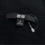 Uniqlo NEW  Lot of (2) Black & Red Tight Knit Pullover 100% Wool Pullovers Size M Photo 4