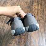 Dansko  • Hayes sneakers charcoal grey suede mesh lace up athletic lightweight Photo 9