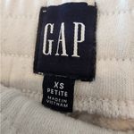 Gap  white jogger pants size womens xs petite Photo 2