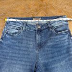 Kut From The Kloth  Mid Rise Goldie Super Flare Jeans Size 8 Photo 7