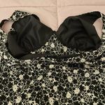 EXPRESS  World Brand black & white floral summer vacation beach dress, size 5 Photo 4