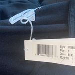 James Perse ✨ Skinny Wrap Tuck Dress in Black
✨ Photo 7