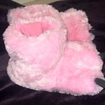 Pink Furry Monster Paw Slippers Womens 5 Photo 1