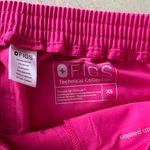 FIGS  Women's Hot Pink High Waisted Yola Skinny Scrub Pants Sz XS Photo 2