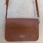 Valentino Garavani Valentino women’s tan leather flap shoulder bag Photo 7